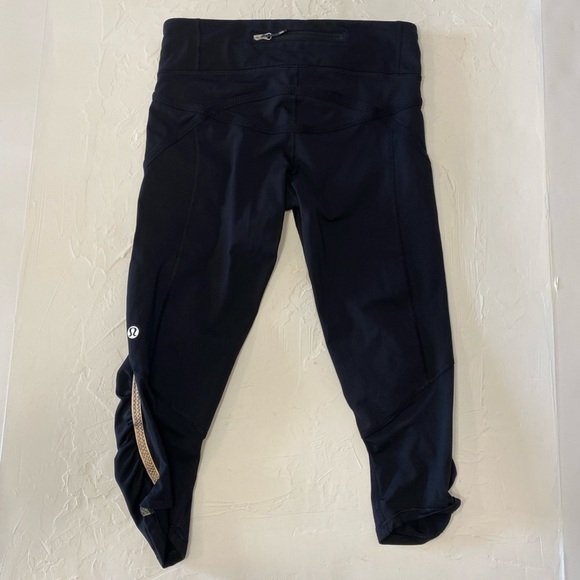 LULULEMON Run For Your Life Crop Black Leggings - Picture 2 of 13